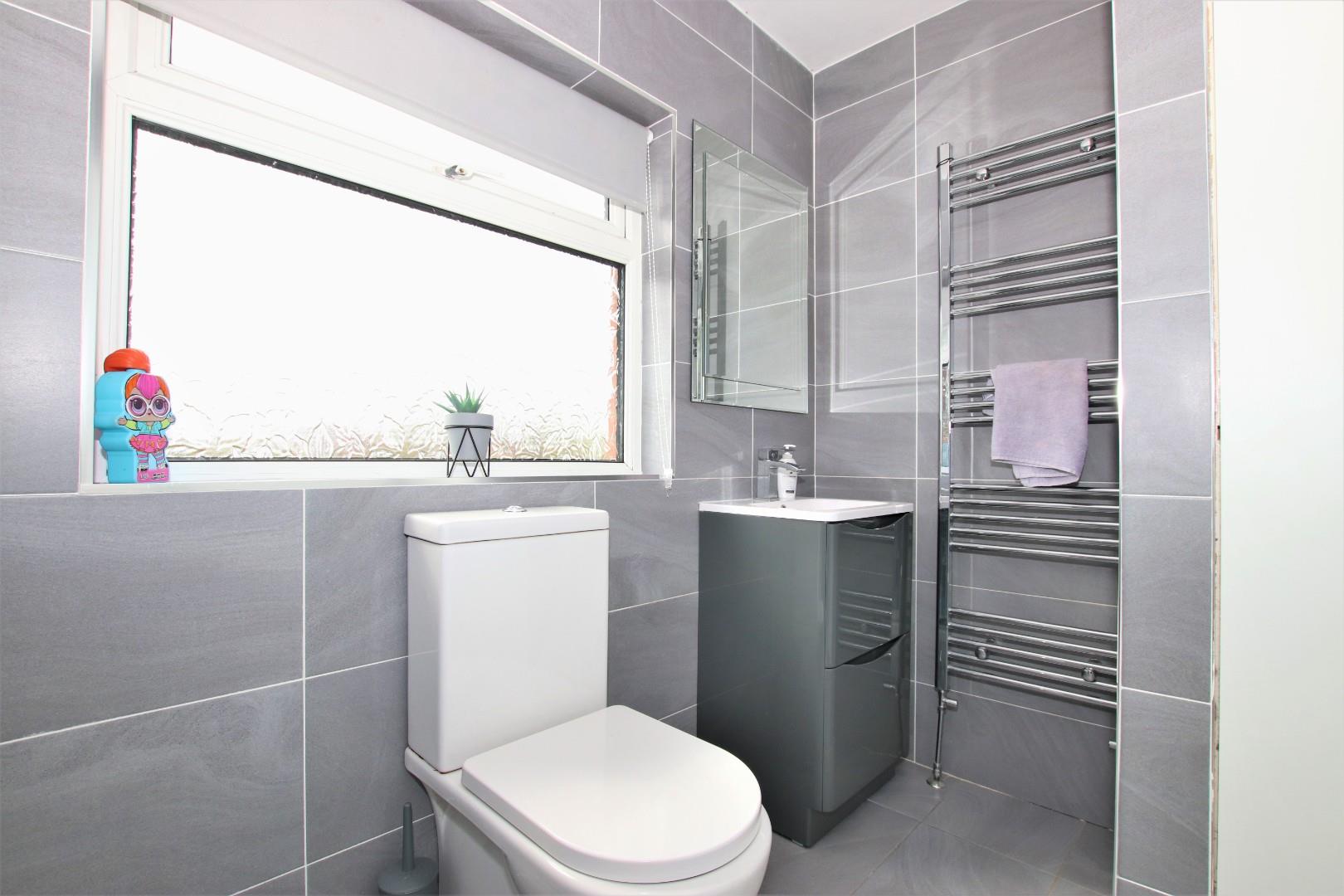 9 Sutton Gardens, Derry/Londonderry BT47 5HP SSTC Homepage Estate Agents Northern Ireland